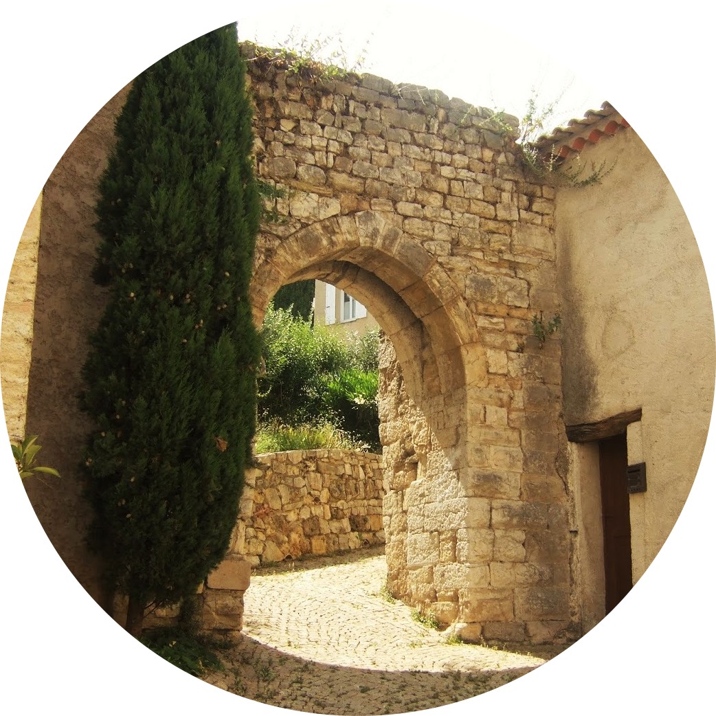 MyFrenchLife™ – MyFrenchLife.org – exploring Provence – Flayosc – Var – small villages – day trips in Var