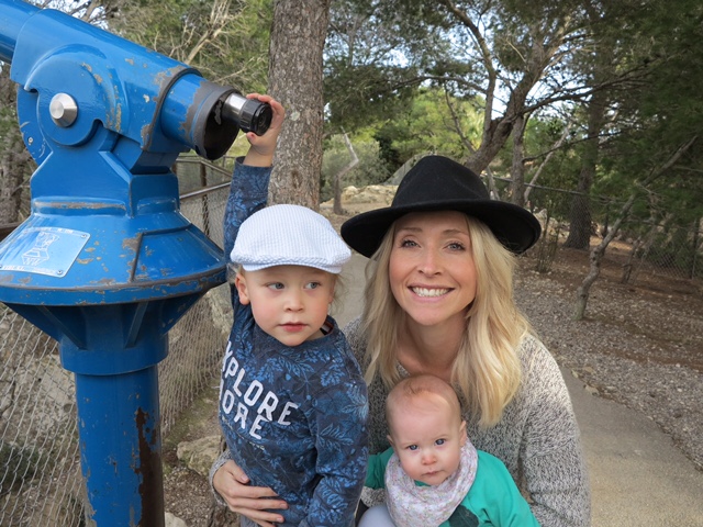 MyFrenchLife™– expat interview - Laura Sheehan – Laura and Kids 2