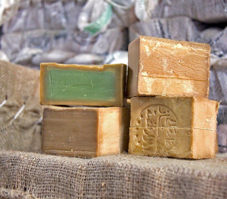 MyFrenchLife™ – MyFrenchLife.org - Aleppo soap - Al-Bara soap - Zeina - Syria - artisanal soap - Syrian refugee - Aleppo - Savon