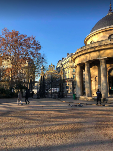 Parc Monceau - A Beautiful Garden Oasis in the Heart of Paris – Go Guides