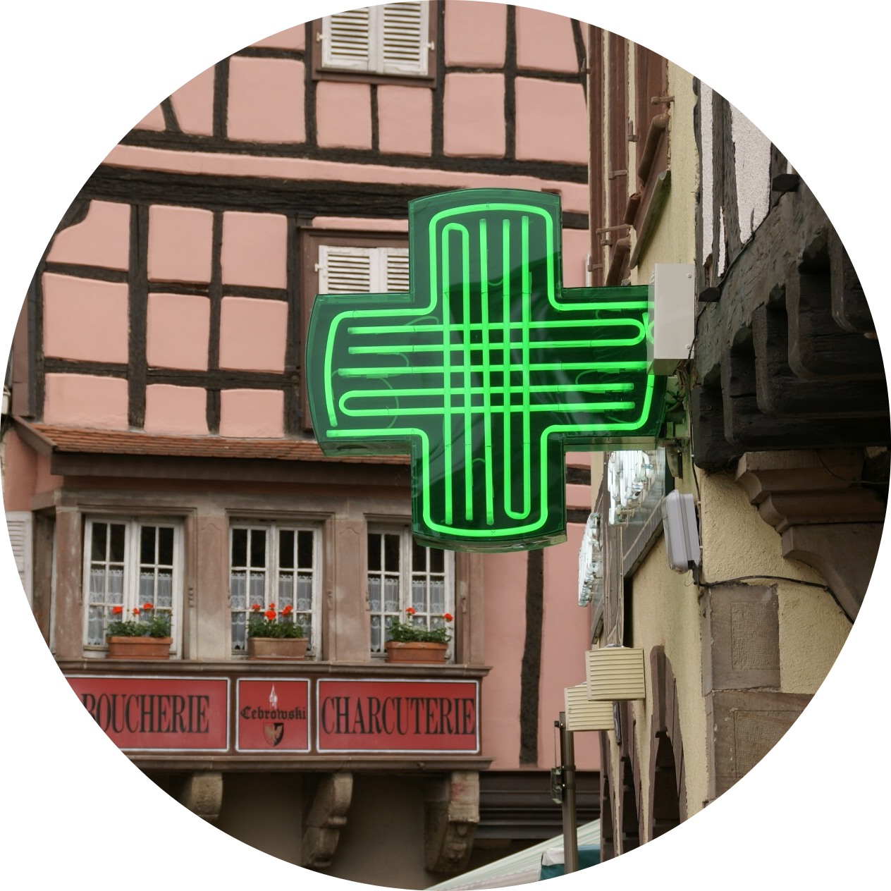 MyFrenchLife™ – MyFrenchLife.org – French pharmacy – French pharmacies – products – cult – best in the world – why are French pharmacies – England – green plus sign
